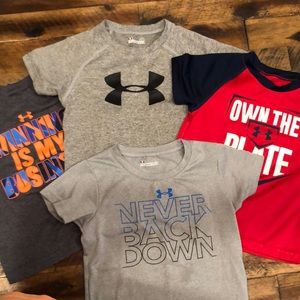 Under Armour Tshirts 2T